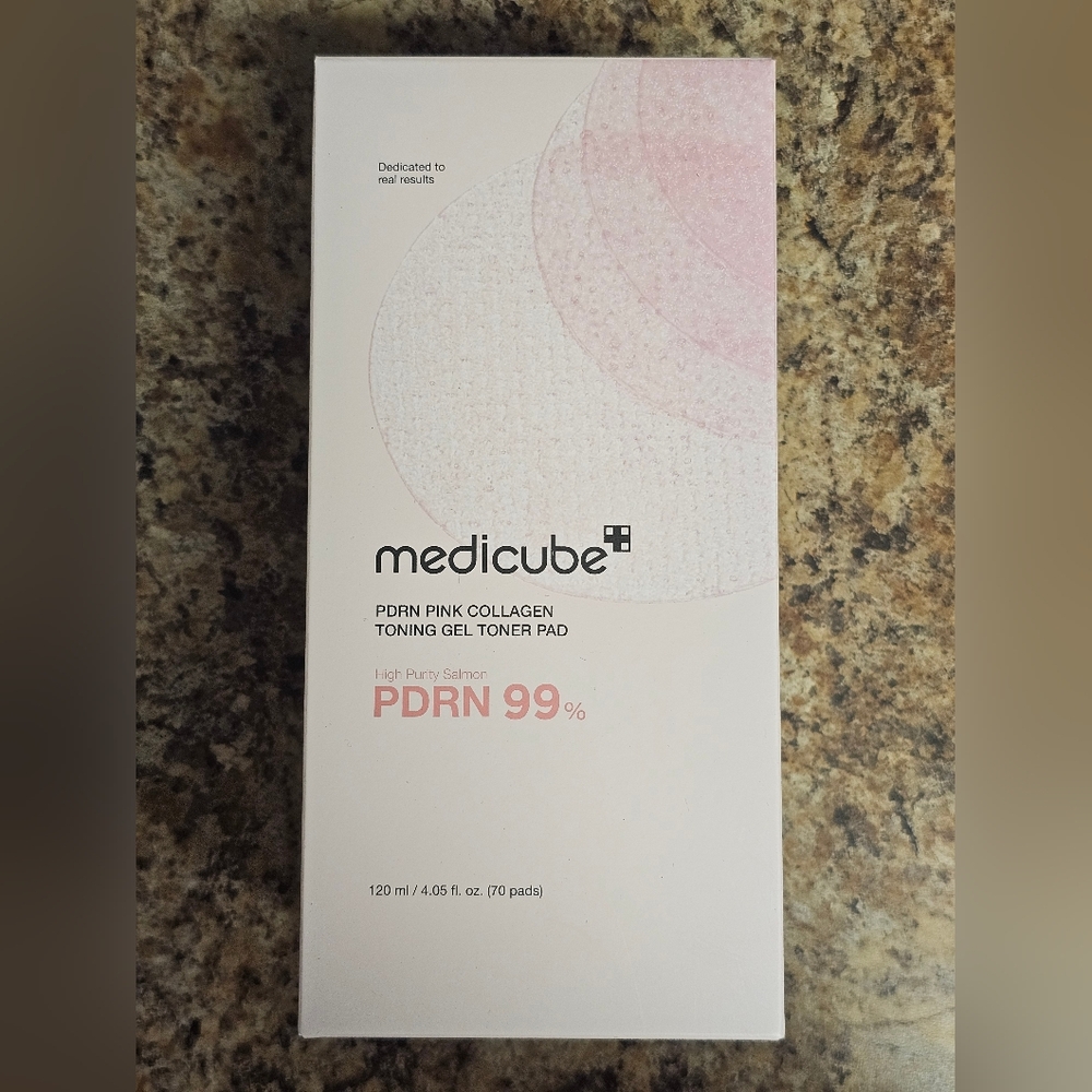 MEDICUBE PDRN Pink Collagen Toning Gel Toner Pad (70 pads)